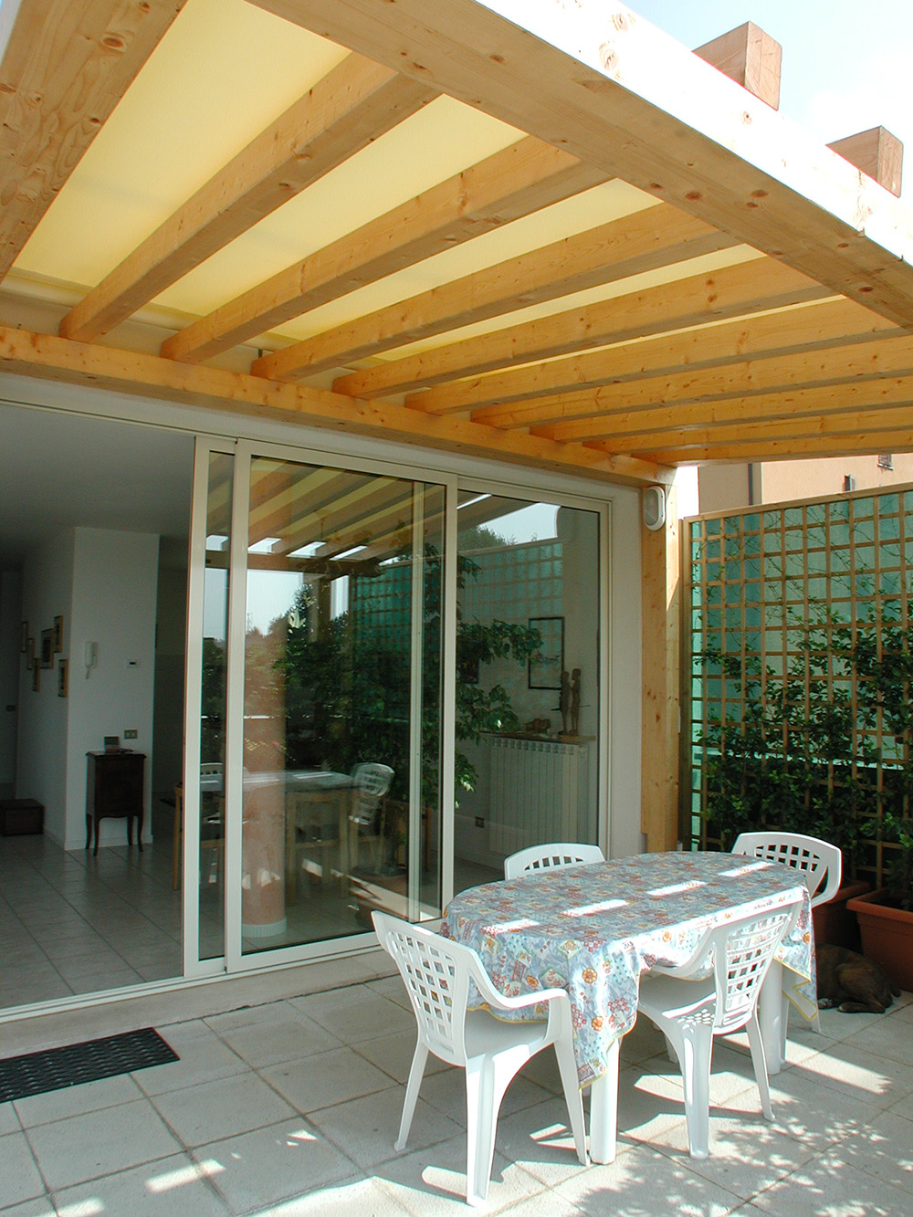 Tettoie per giardino in legno lamellare