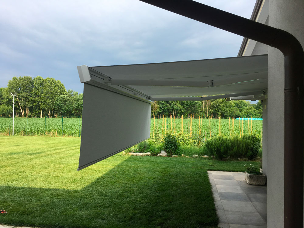 Tenda da sole T-Hide vista laterale