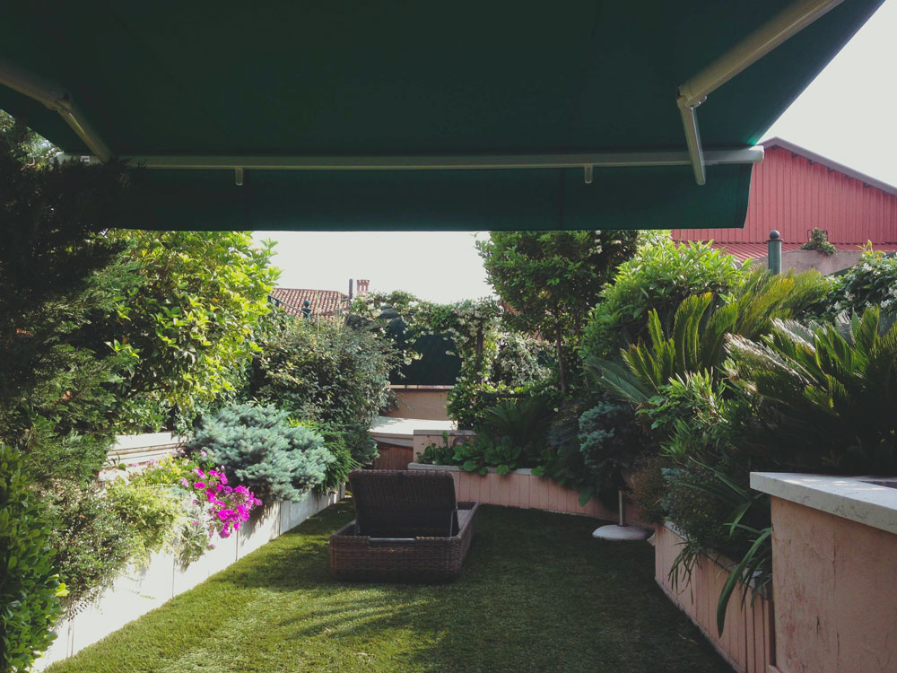 Tenda da sole classica per giardino appartamento