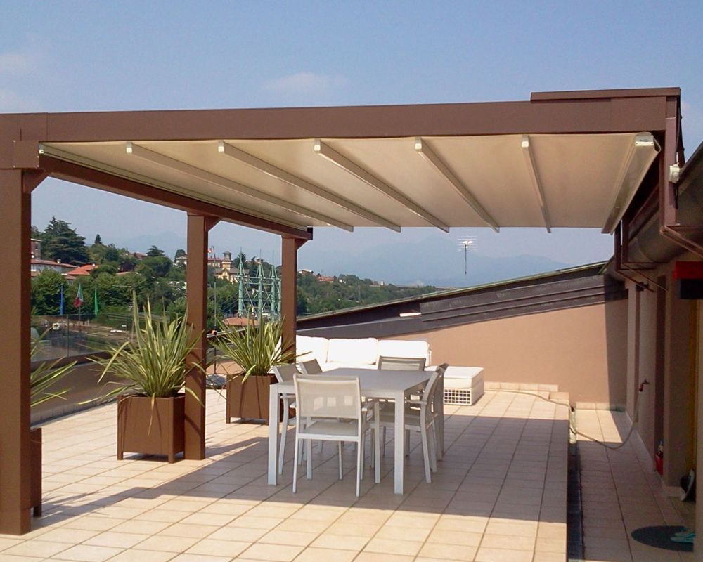 Tenda da sole a capottina